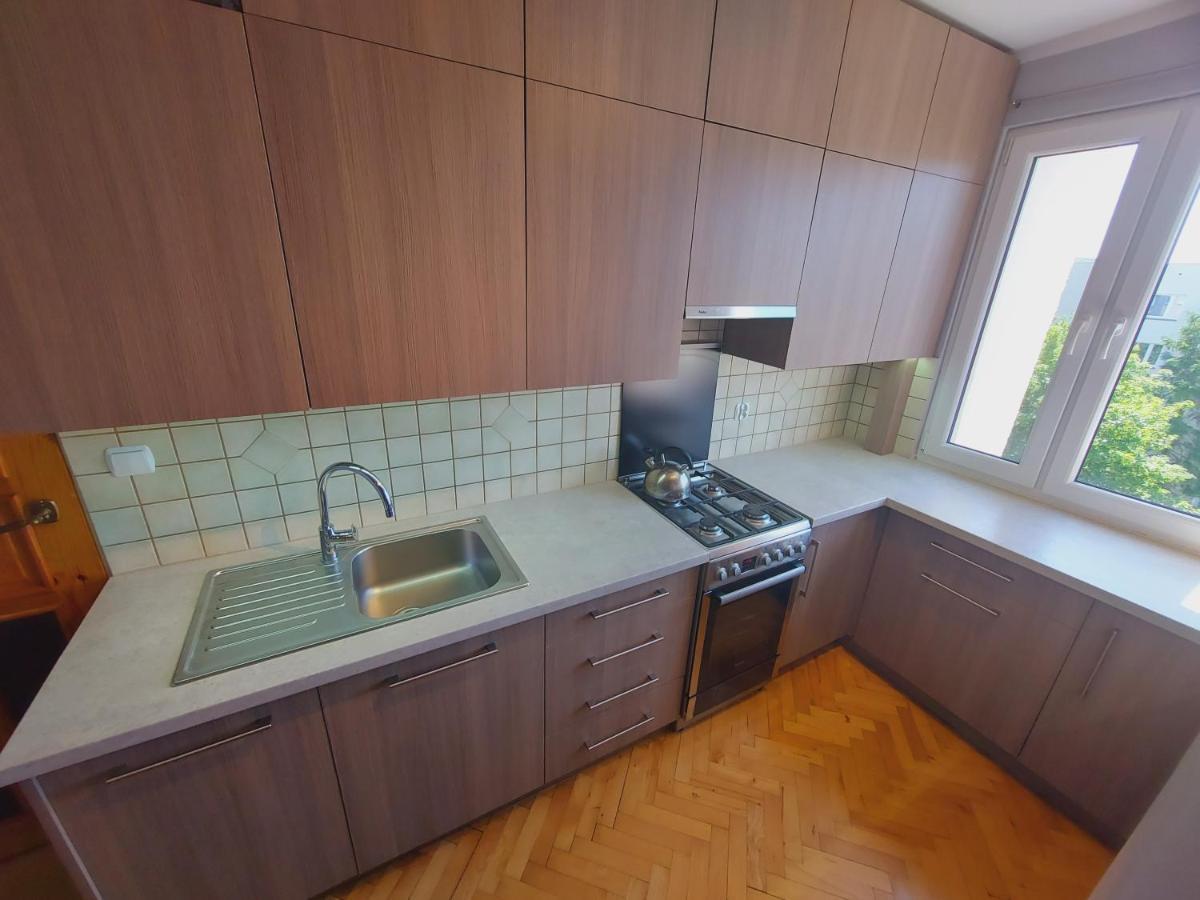 Wygodny Przestronny Apartament Janowskie Blonia Rumia Exterior photo
