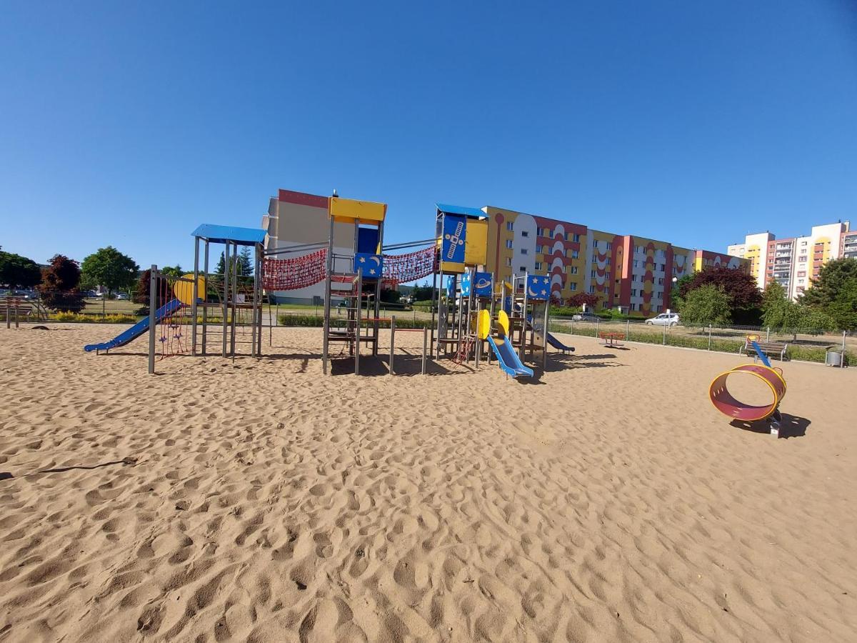 Wygodny Przestronny Apartament Janowskie Blonia Rumia Exterior photo