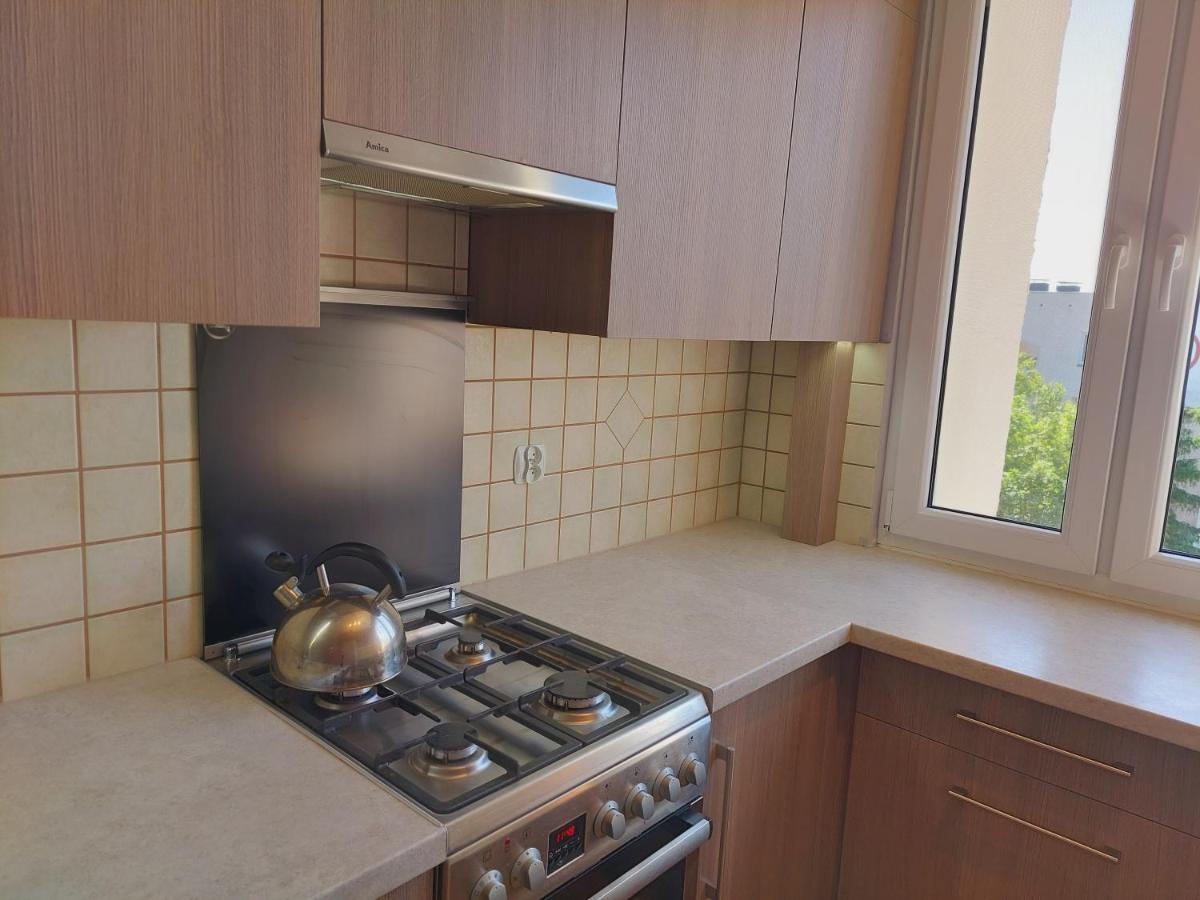 Wygodny Przestronny Apartament Janowskie Blonia Rumia Exterior photo